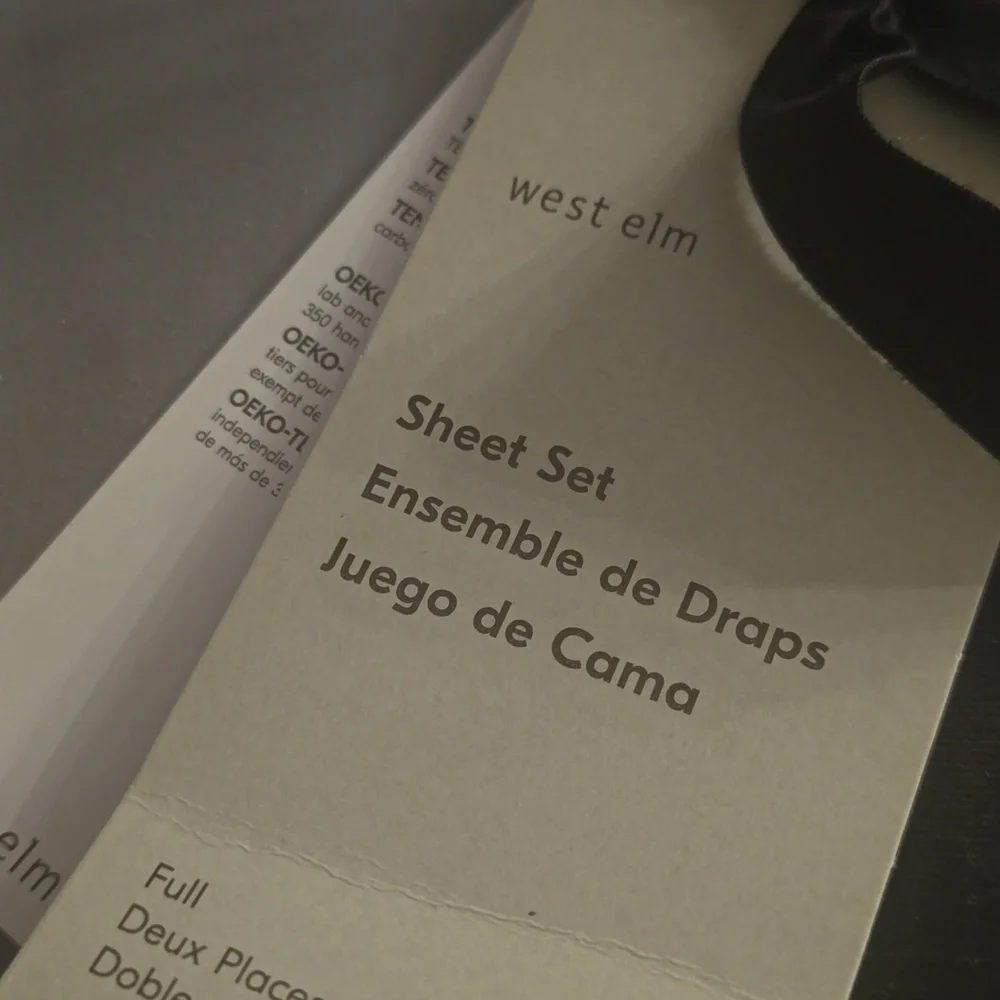 West Elm Silky TENCEL™ Sheet Set, Size Full, Color Graffiti, Retail $149.00 USD